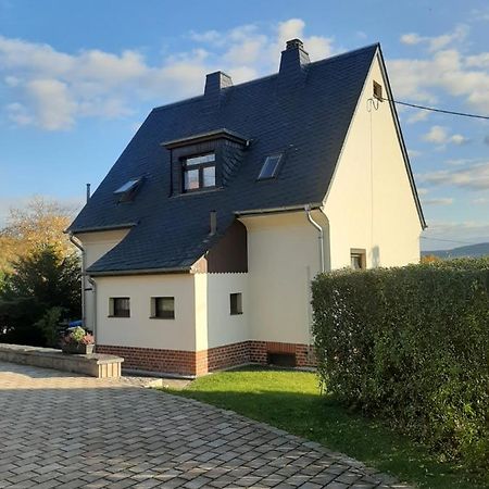 Haus Mit Ausblick 3 Schlafzimmer Wilkau-Hasslau Ngoại thất bức ảnh
